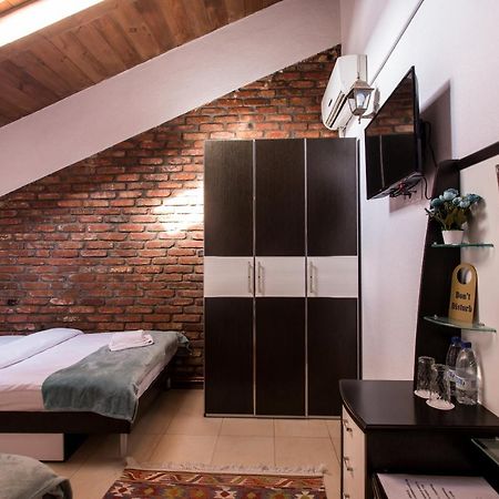 Accent Hotel Тбилиси Экстерьер фото