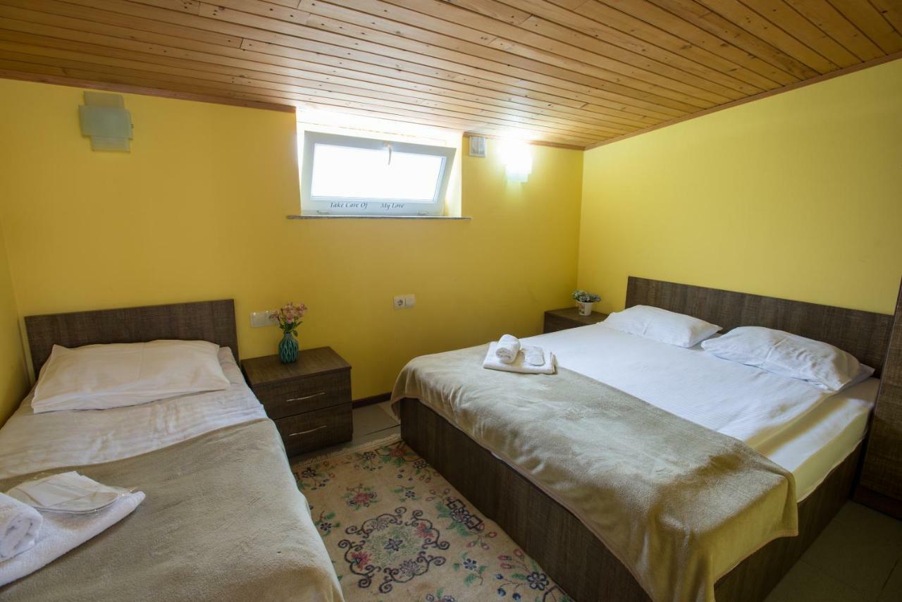 Accent Hotel Тбилиси Экстерьер фото